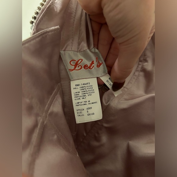 Formal Dress - Picture 5 of 11